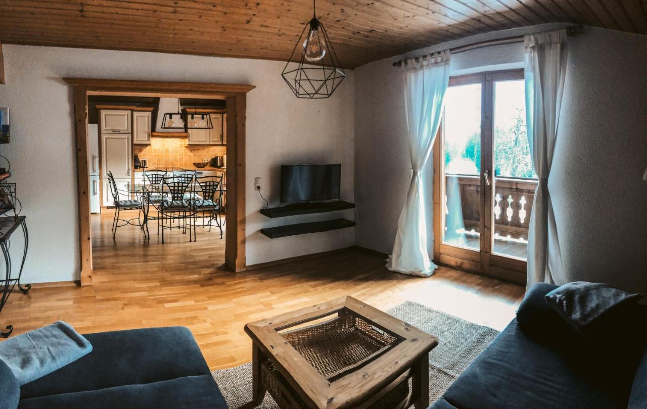 Kuhlinarik Apartment Prama Bagian luar foto