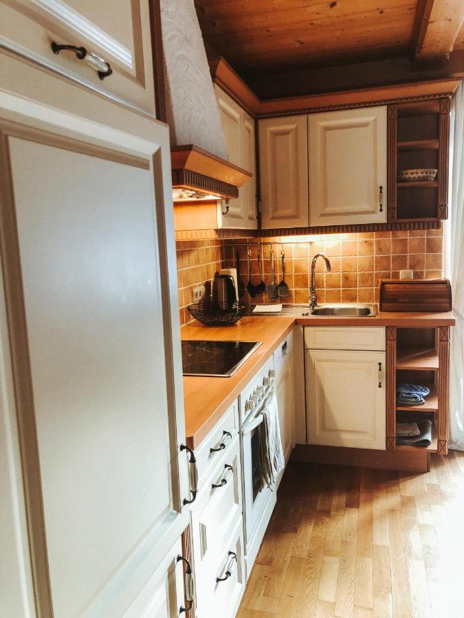 Kuhlinarik Apartment Prama Bagian luar foto